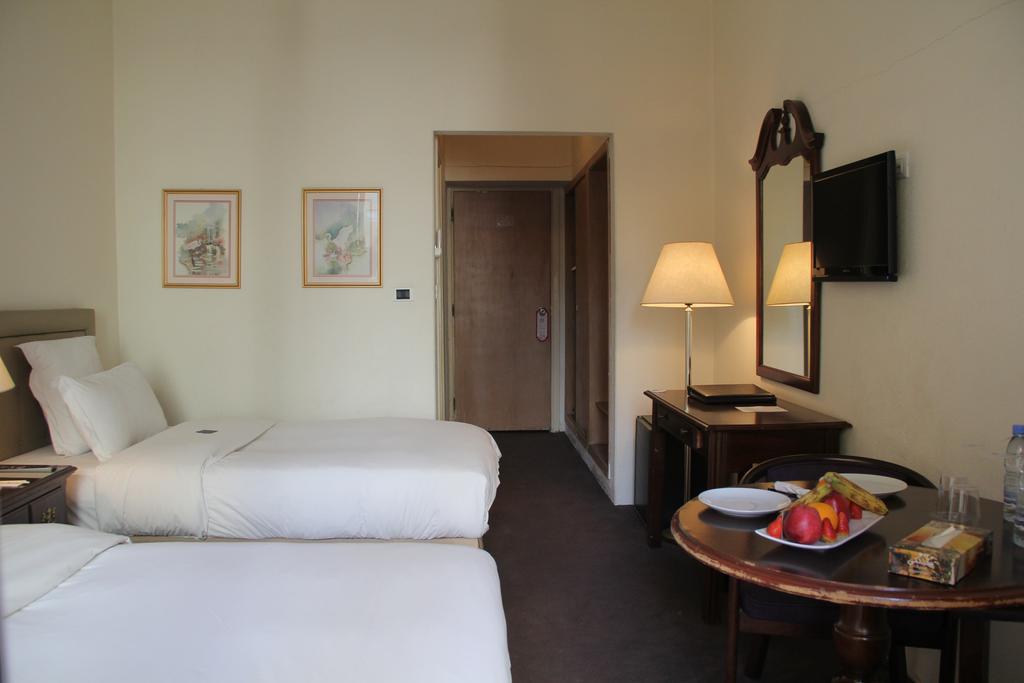 Napoleon Hotel Beirut Ngoại thất bức ảnh