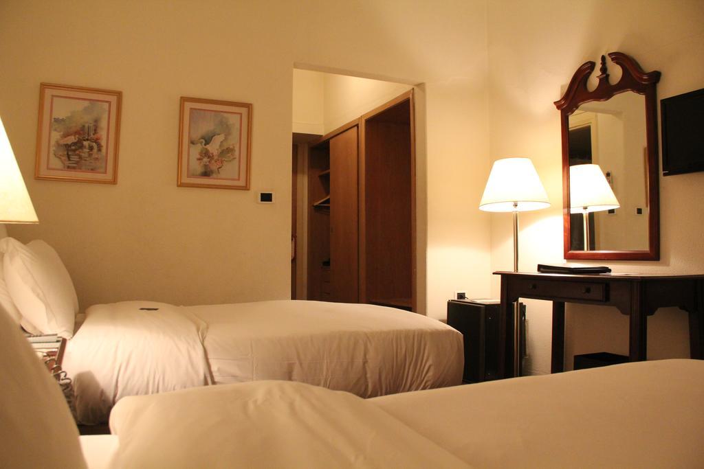 Napoleon Hotel Beirut Ngoại thất bức ảnh