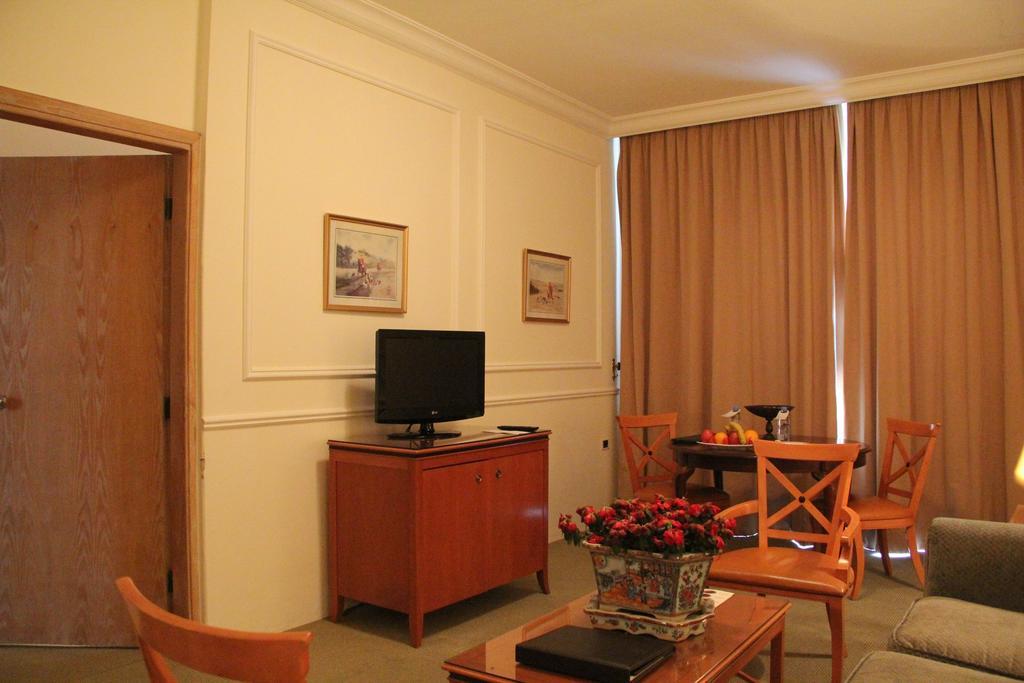 Napoleon Hotel Beirut Ngoại thất bức ảnh