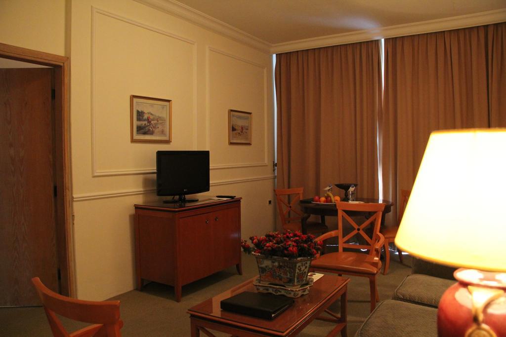 Napoleon Hotel Beirut Ngoại thất bức ảnh