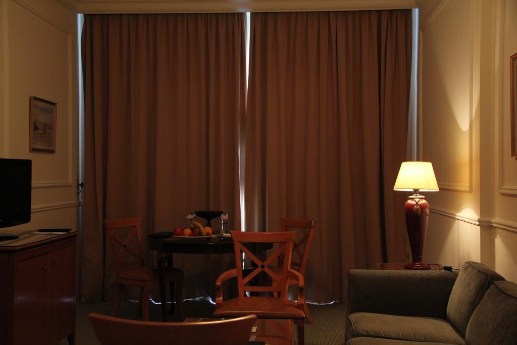 Napoleon Hotel Beirut Ngoại thất bức ảnh