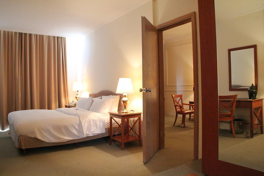 Napoleon Hotel Beirut Ngoại thất bức ảnh